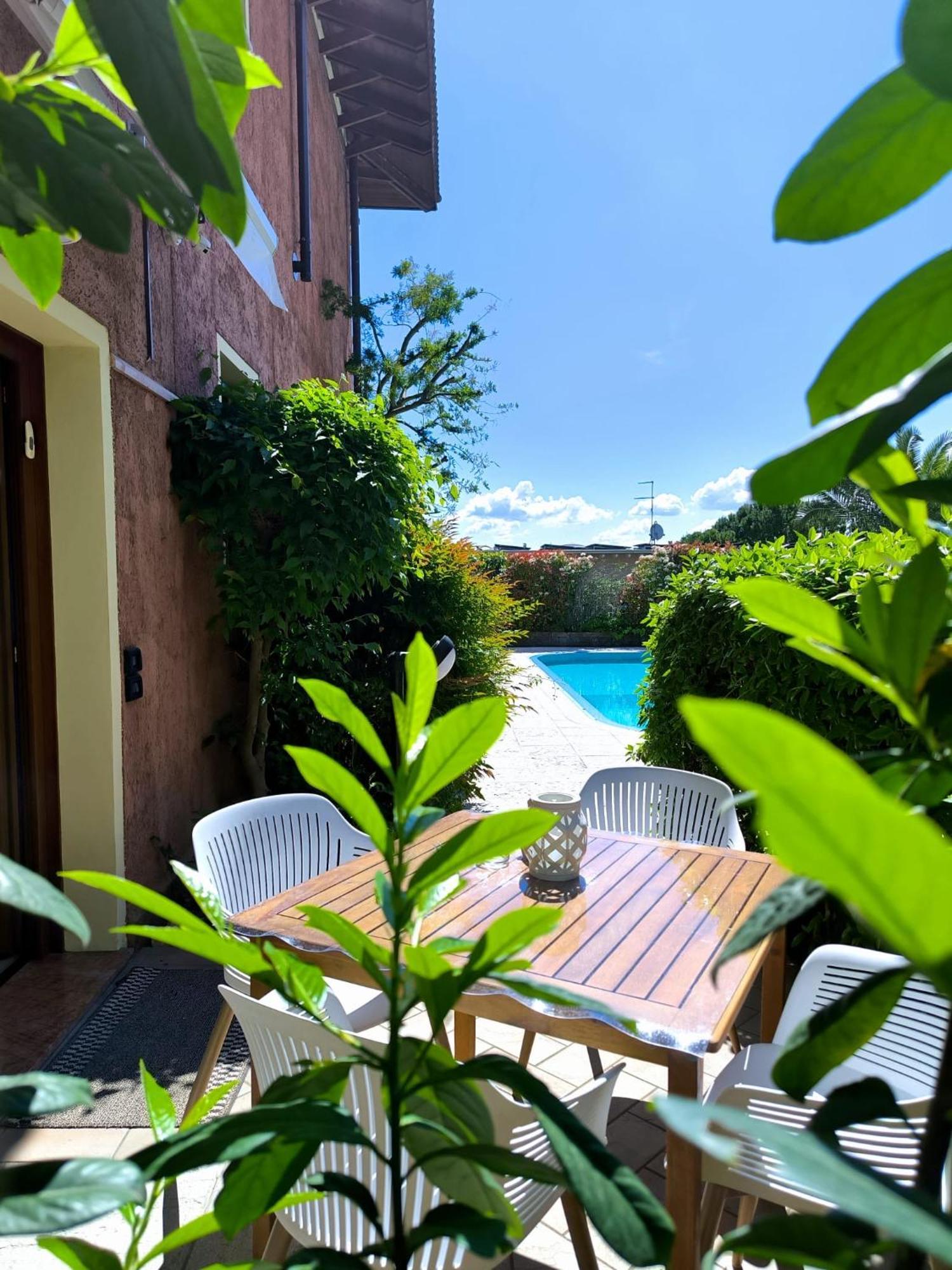 Villa Maria Apartments Moniga del Garda Exterior foto